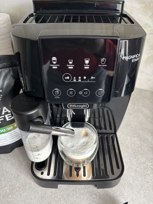 Кавомашина delonghi magnifica start