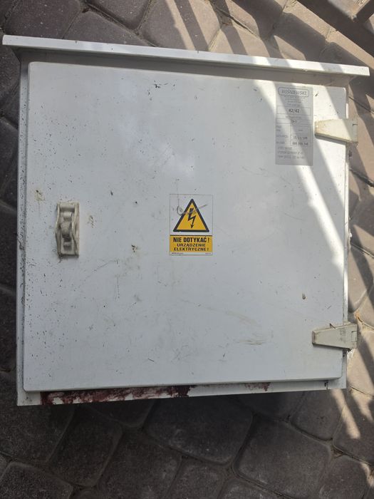 Rozdzielnia z bezpiecznikami