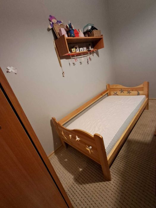 Łóżko z materacem 160x80