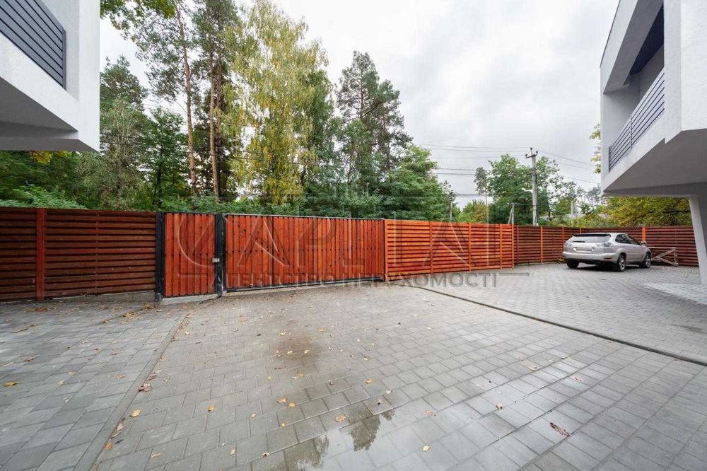 Продаж будинку, КМ "Співоче озеро", Бобриця