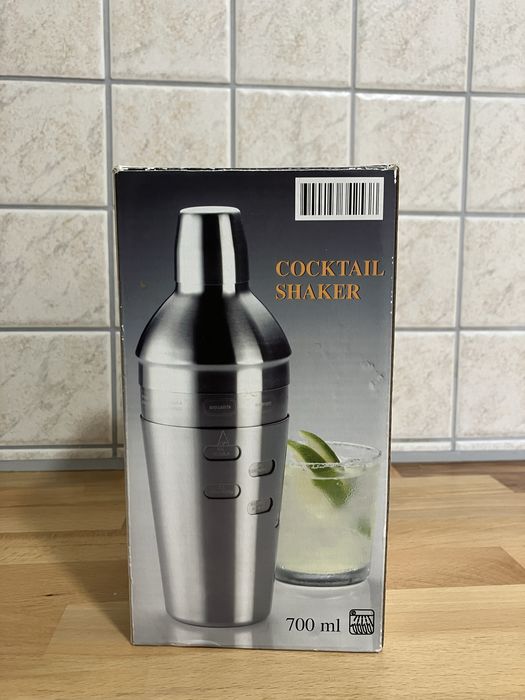 Шейкер для коктейлів