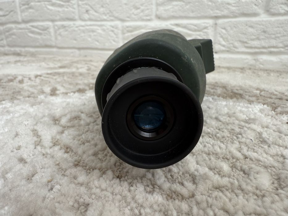 монокуляр (підзорна труба) бренду Celestron