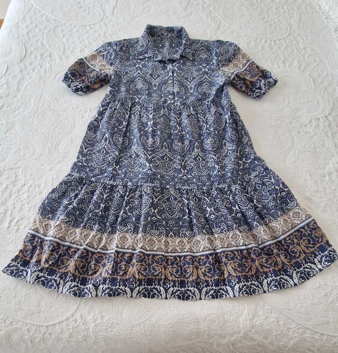 Vestido estampado manga curta, tamanho M