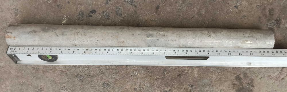 Плита 4 мм,и труба 54 мм из нержавейки.Эбонит 50 мм.Медная болванка