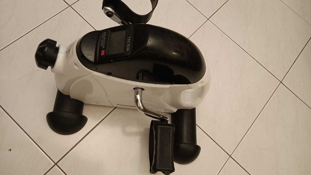 Pedaleira estática - InnovaGoods431110766293821442