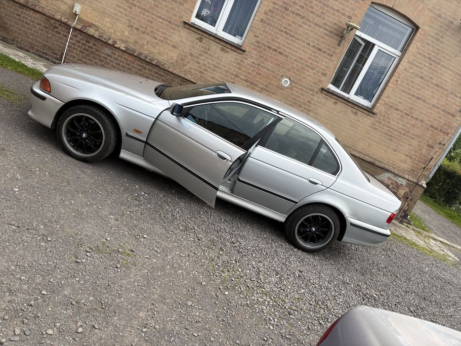 Bmw e39  520.i.