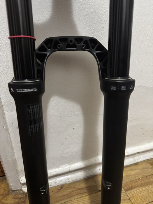 ROCKSHOX 35 GOLD RL E-MTB 29 EIXO DA FORQUILHA CÓNICA debonair 15x110