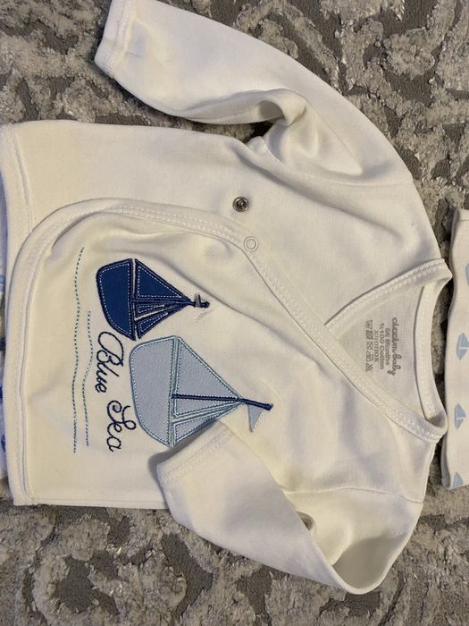 Костюм для новонароджених