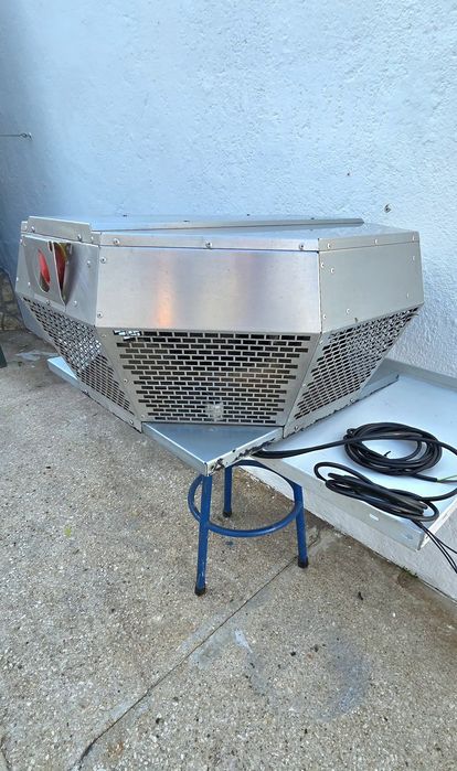 Ventilador 3100 m3h  extrator Ar limpo de  cobertura