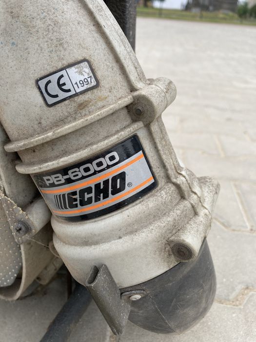 Dmuchawa do lisci Echo Pb-6000