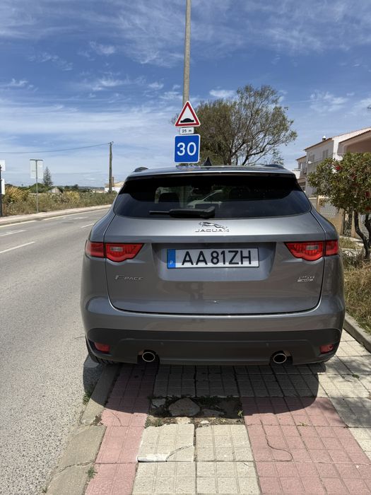 Jaguar F PACE 2.0 i4D 240cv