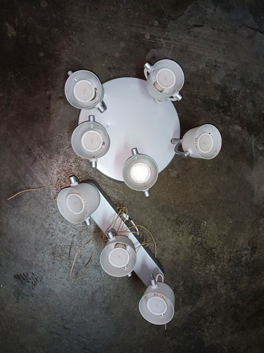 Variedade de projetores e candeeiros 10€ unidade