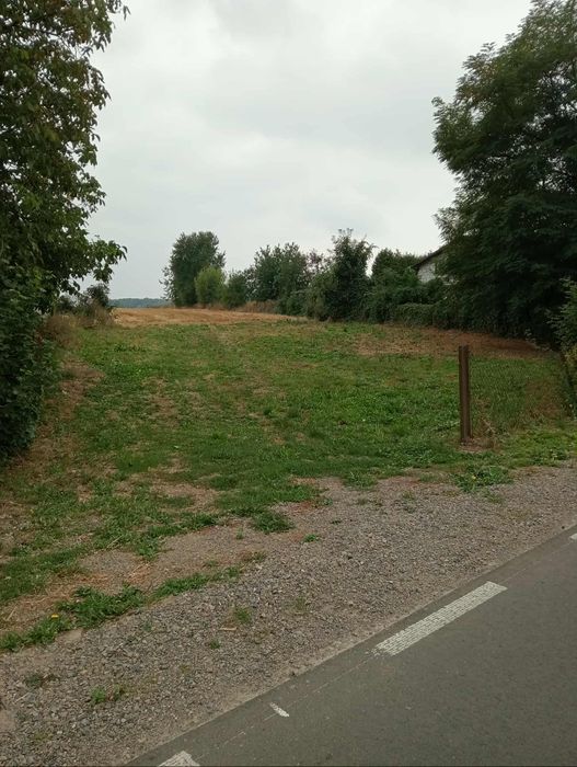 Sprzedam działkę budowlaną