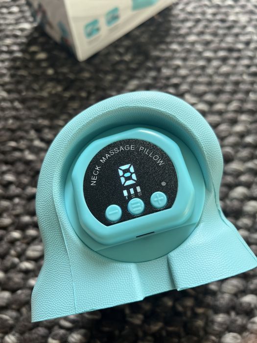 Masażer karku elektryczna poduszka masująca