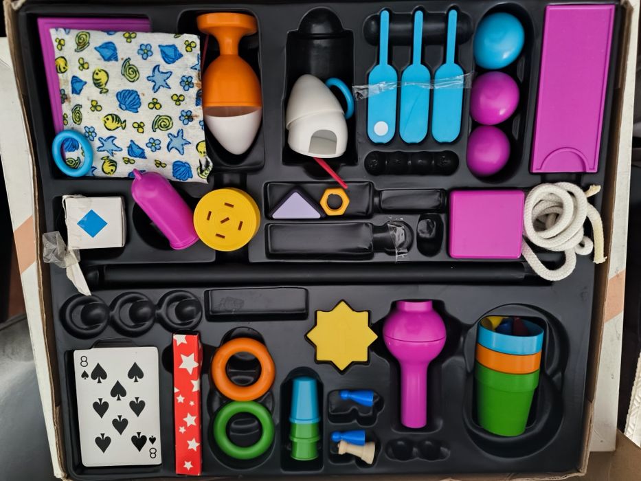 Brinquedos magia Luís de Matos