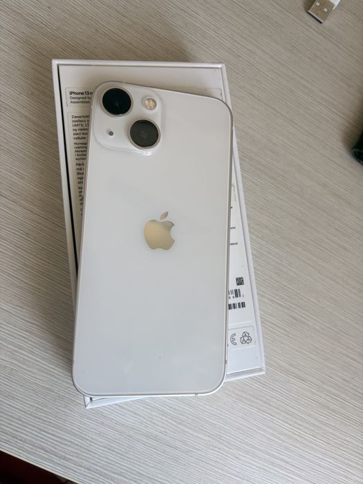 iPhone 13 mini 64 GB – idealny stan – bateria 84%
