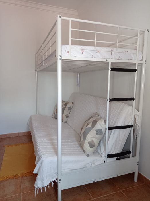 Beliche com cama de casal