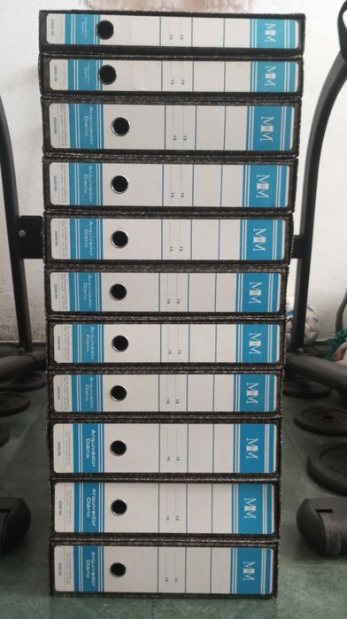 Dossiês de arquivo com caixa