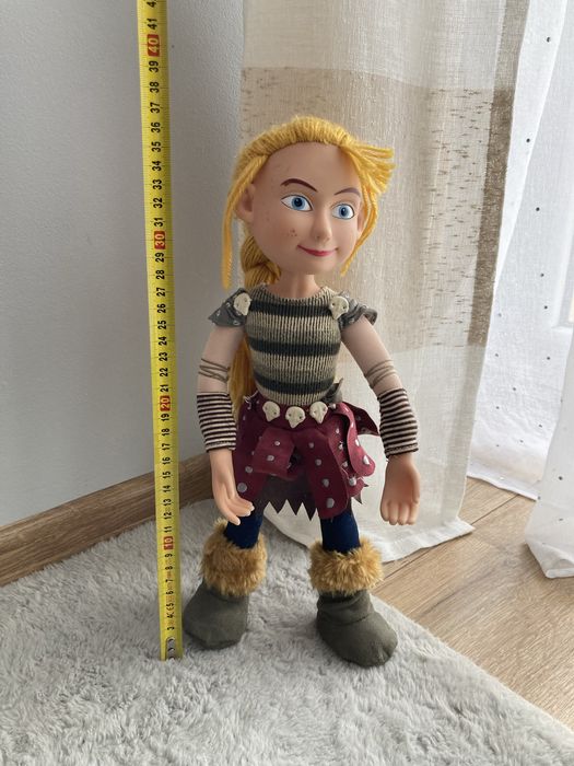 Jak wytresować smoka lalka lala figurka Astrid doll