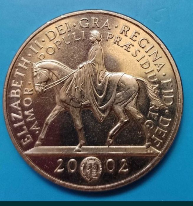 Монеты Великобритании Юбилейные.