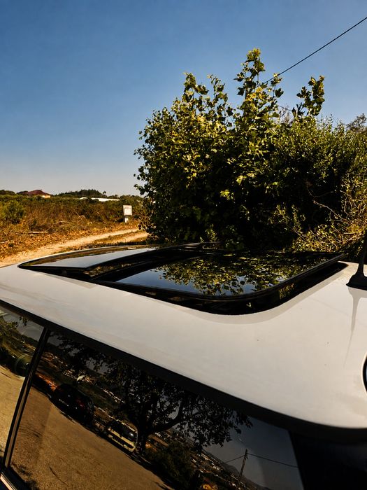 Mini cooper one D 1.6 diesel teto panorâmico