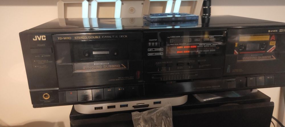JVC TD-W110 deck z lat 80