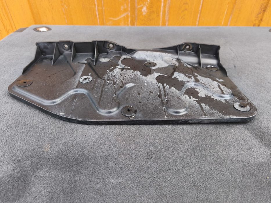 HYUNDAI IX35 KIA Sportage III Osłona Podwozia Lewy Przód F-vat