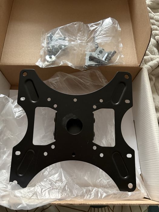 Кронштейн для телевізора