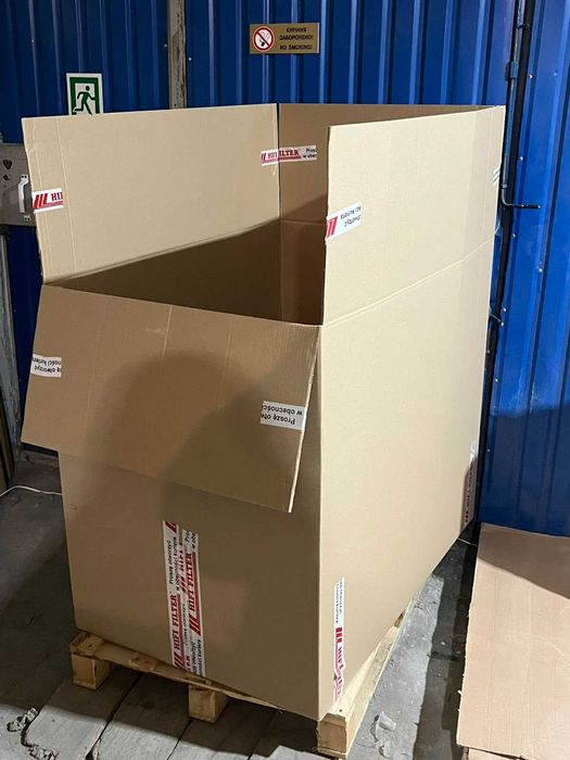 Коробки картонні