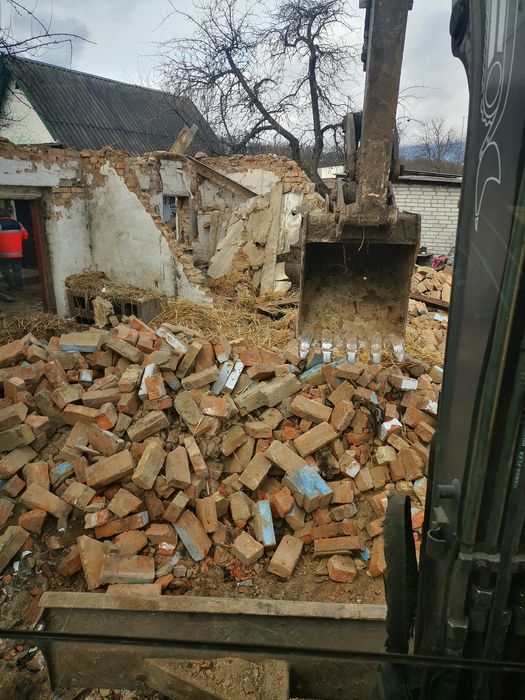 Послуги міні-екскаватора