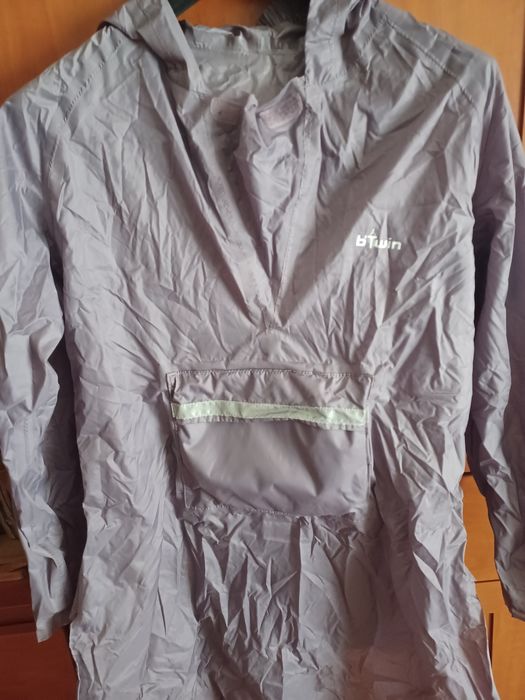 Capa de chuva impermeável lilás para acampamento (10-14 anos)