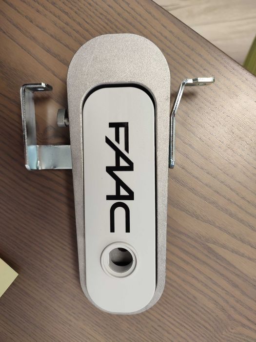 FAAC Elementy rozblokowania (dźwignia] do napędu C721