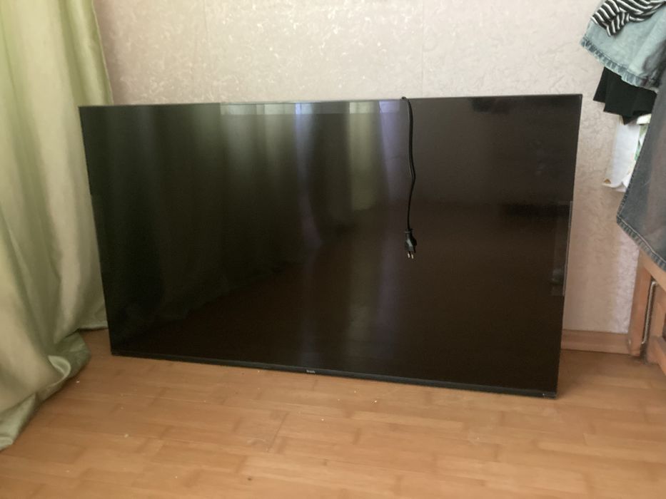 Телевизор Bravis