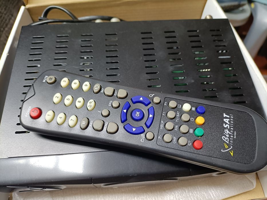Recetor satélite BigSat