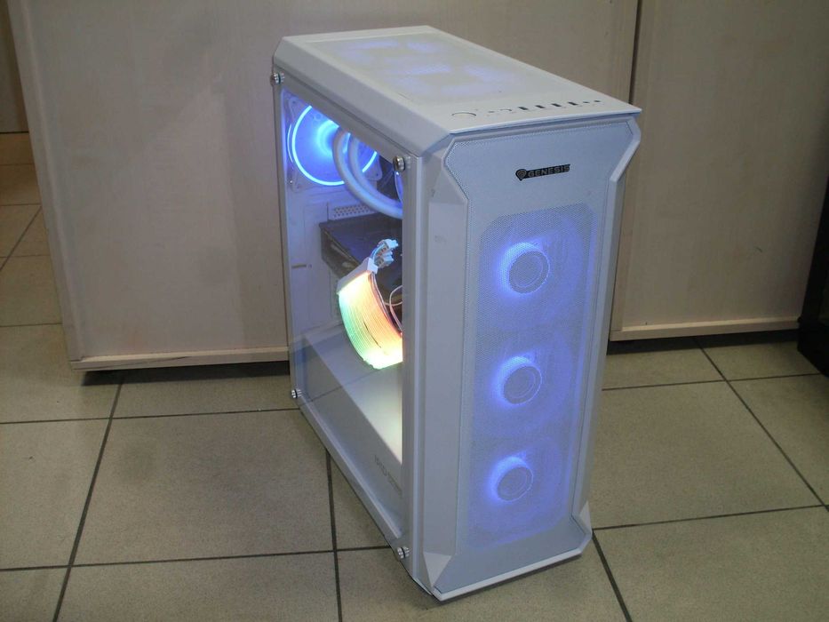 KOMPUTER i7-13700k, RTX 5060 Ti 16GB, 32GB DDR5 6000Mhz, SSD 2TB NVMe
