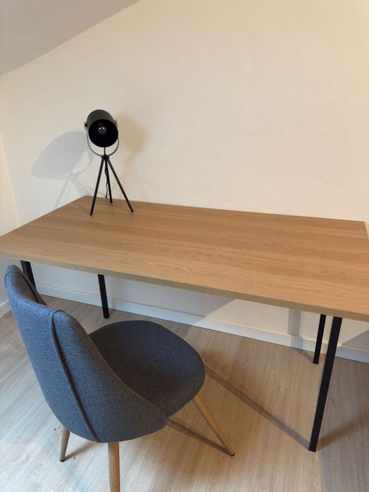 Quarto na Rua Carlos Seixas