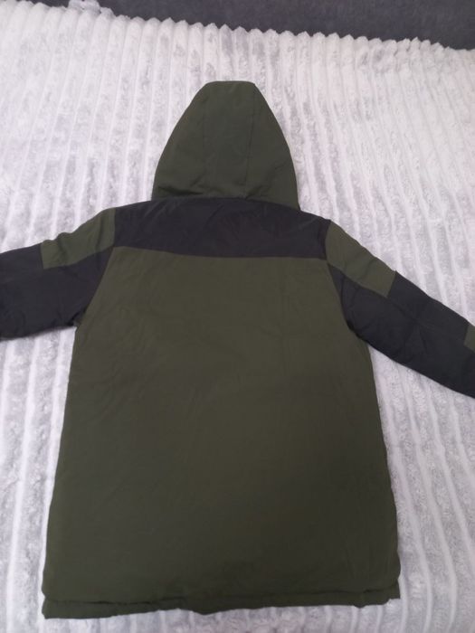 Куртка чоловіча.