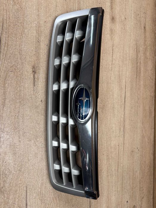 grill/atrapa subaru forester