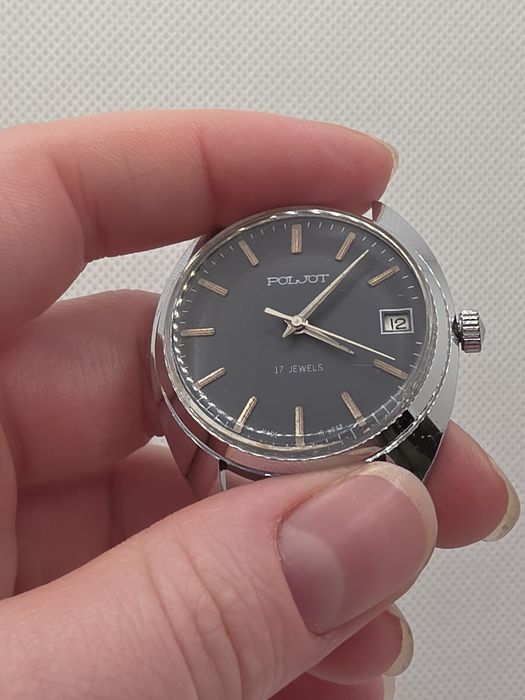 Zegarek Poljot z datownikiem sprawny