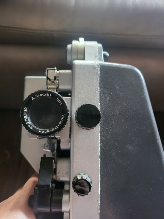 Проектор профессиональный