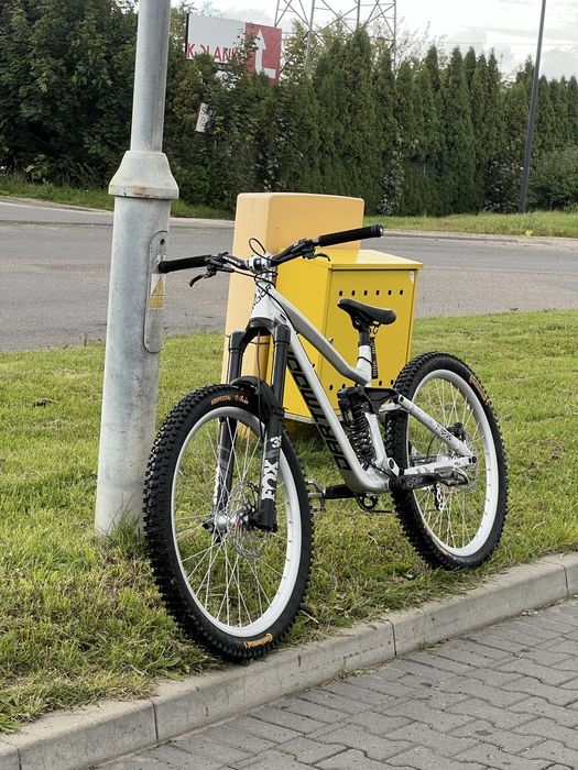 Dartmoor thunderbird fr pro