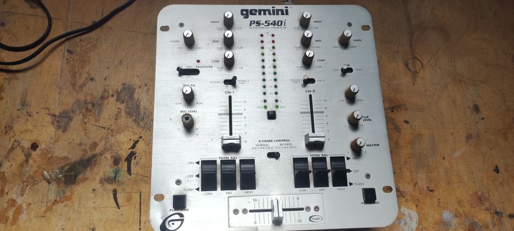 Мікшерний пульт Gemini PS-540i