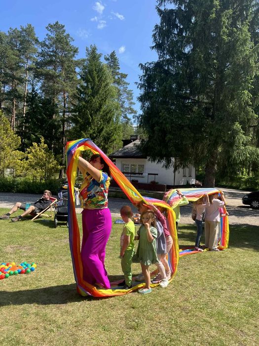 Animator zabaw z dziećmi