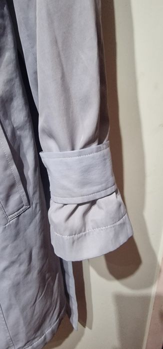 Gabardina muito linda