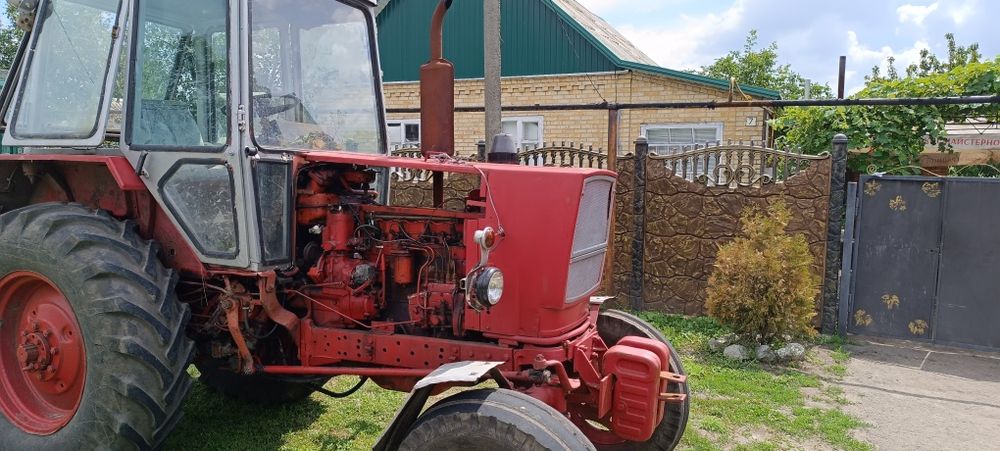 Трактор ЮМЗ- 6АКЛ