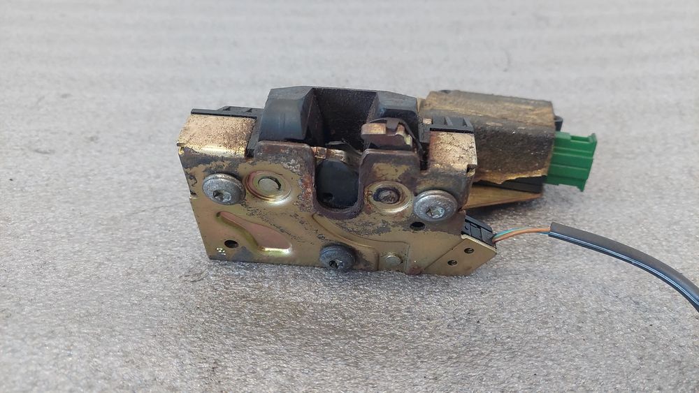 Fechadura / fecho da mala FORD Galaxy (WGR)