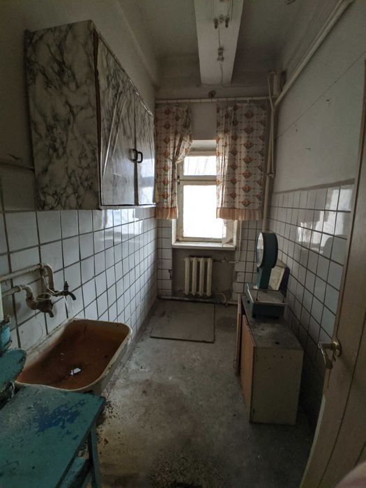 Приміщення з окремим входом, р-н Д, вул. Сагайдачного, 257