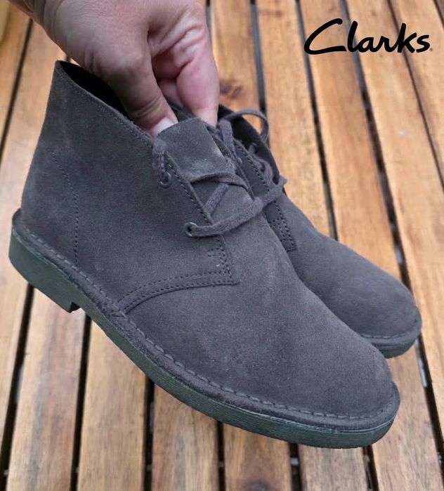 Clarks Originals buty dziecięce trzewiki zamszowe 33 szare za kostkę Desert Boots chłopięce dziewczęce jesienne