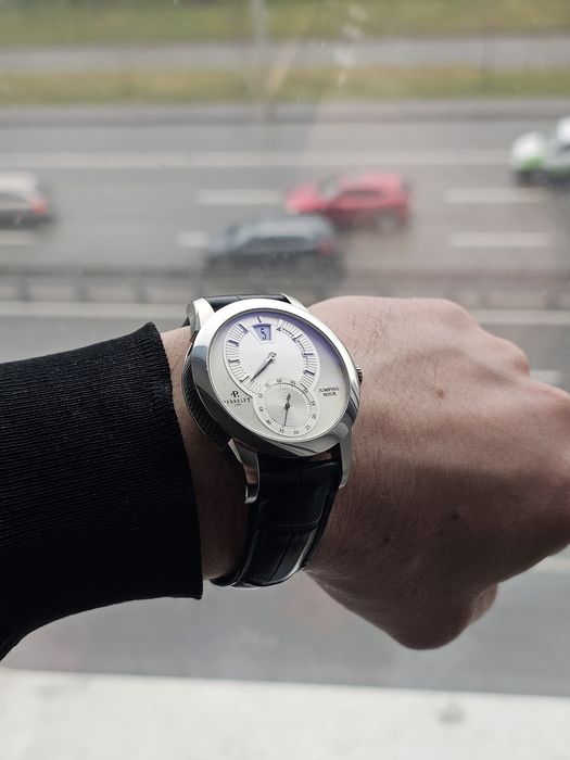 Perrelet Jumping Hour