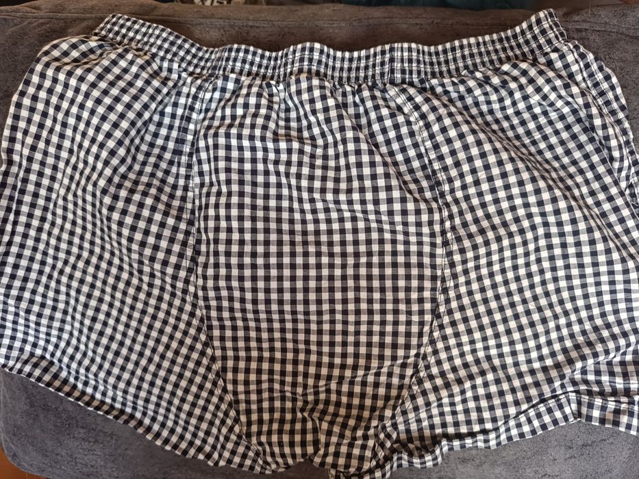 Spodenki bokserki w kratkę